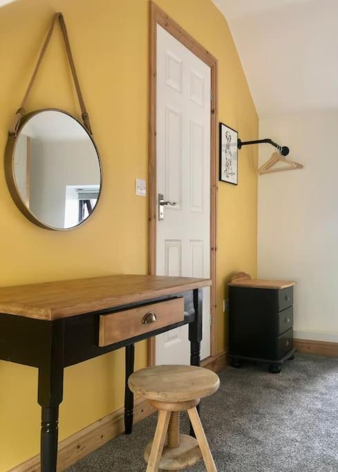 Hilltop House Is A Welcoming 2 Bedroom Property Matlock  Exteriér fotografie