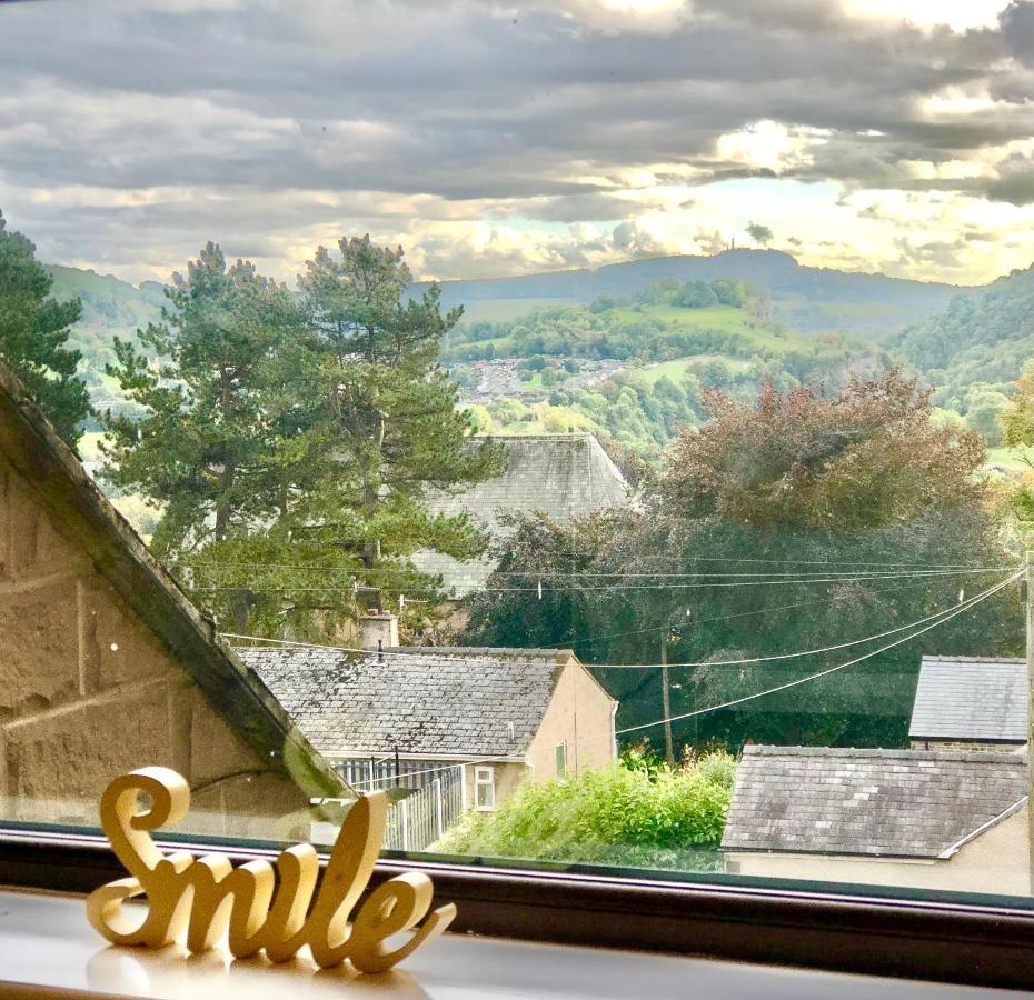 Hilltop House Is A Welcoming 2 Bedroom Property Matlock  Exteriér fotografie
